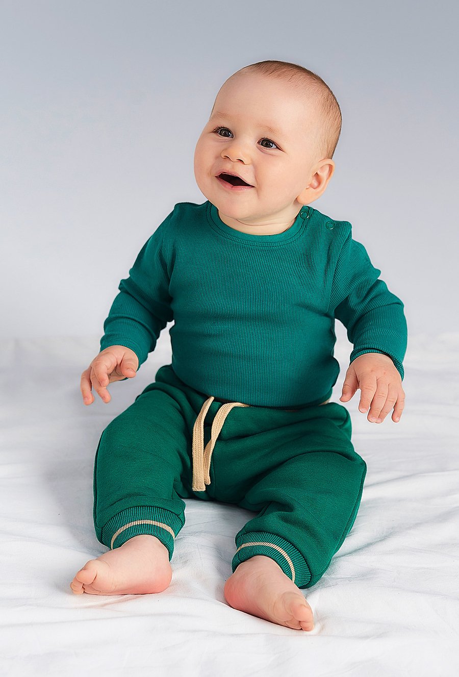 Body z długim rękawem - zielone w prążki - 510.15.