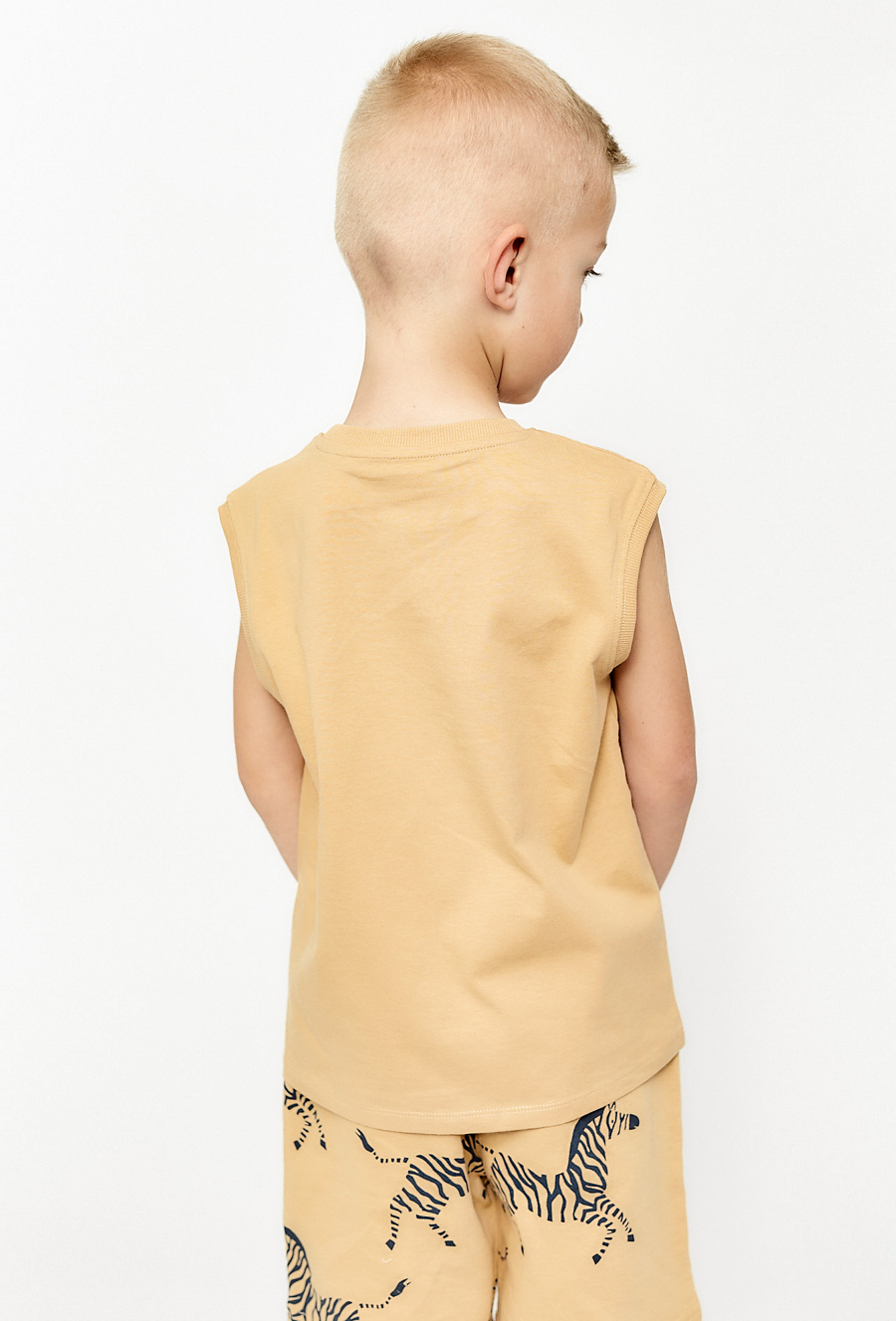 2-pak koszulek na lato - brązowa i granatowa