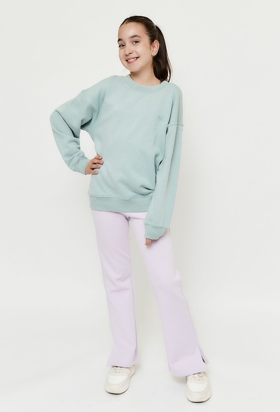 Spodnie dziewczęce z dzianiny dresowej - fioletowe Flary