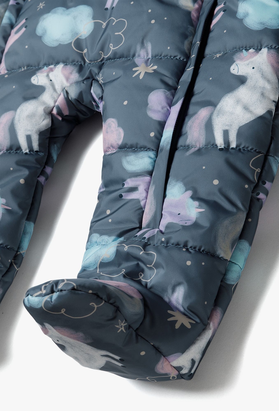 Kombinezon niemowlęcy w jednorożce