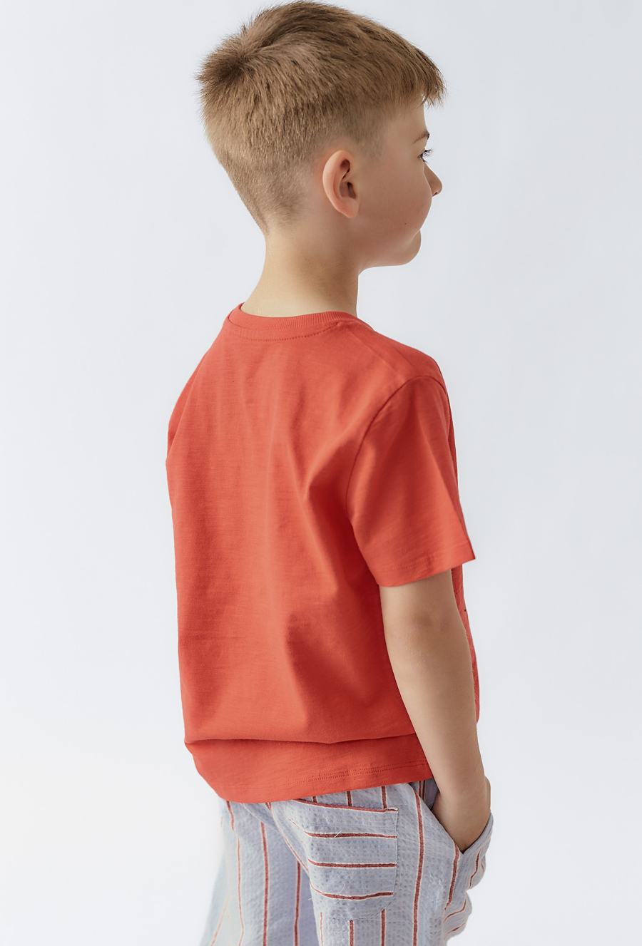 T-shirt chłopięcy czerwony z zabawnym nadrukiem