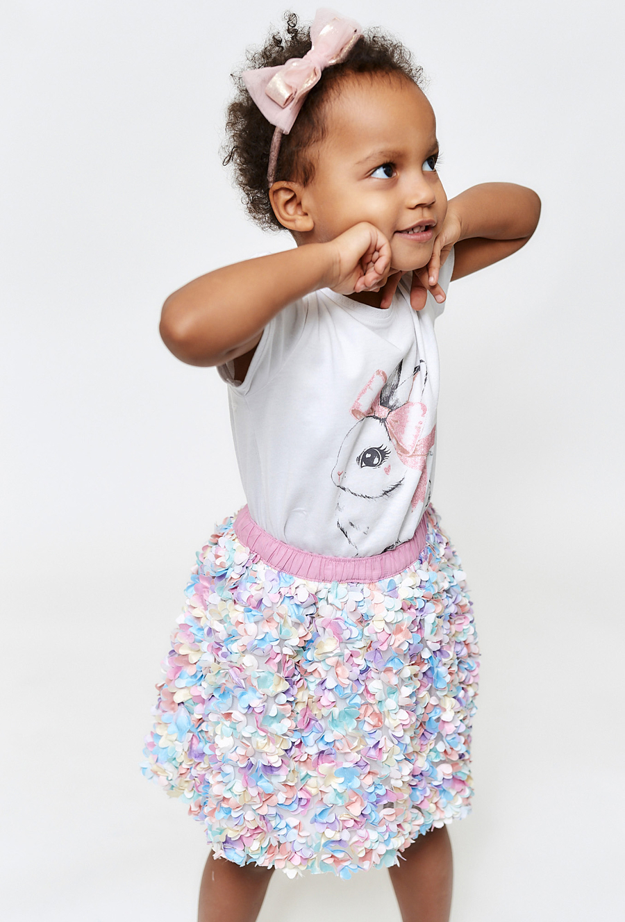 Bawełniany t-shirt dziewczęcy - biały z óliczkiem