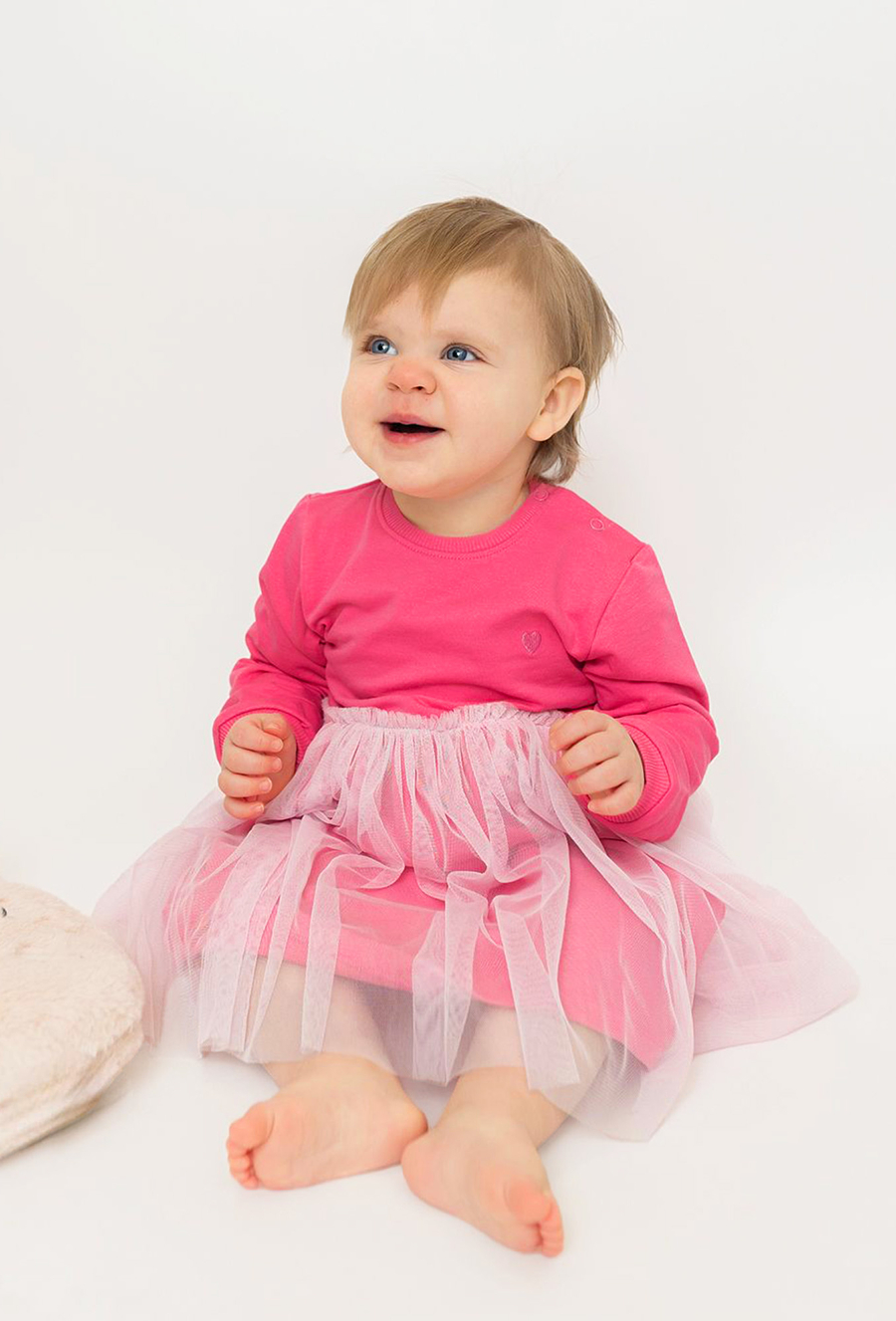 Sukienka z długim rękawem - tiul