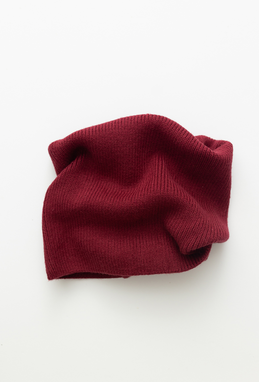 Brązowy komin dziecięcy z wiskozą