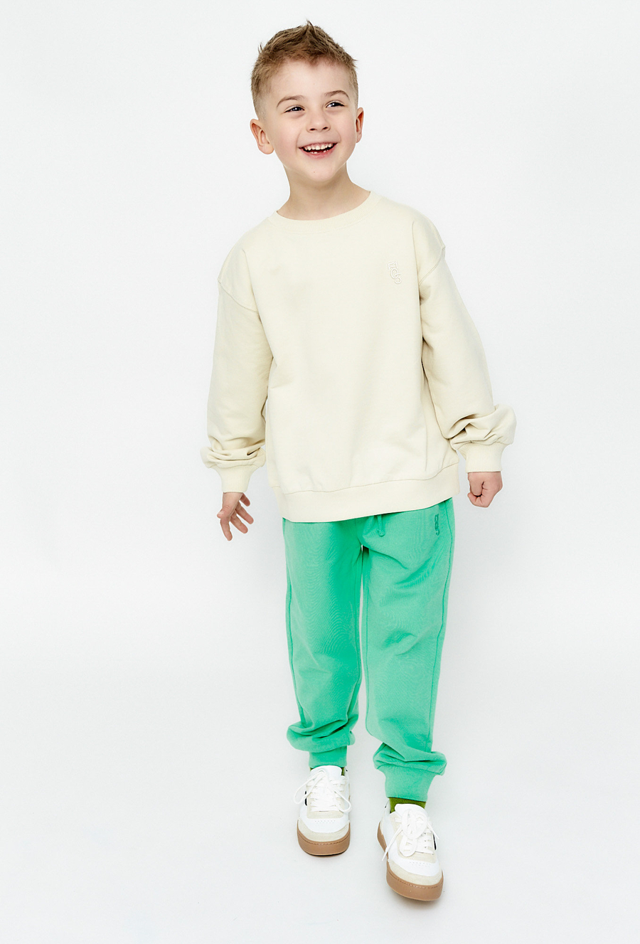 Spodnie dresowe chłopięce