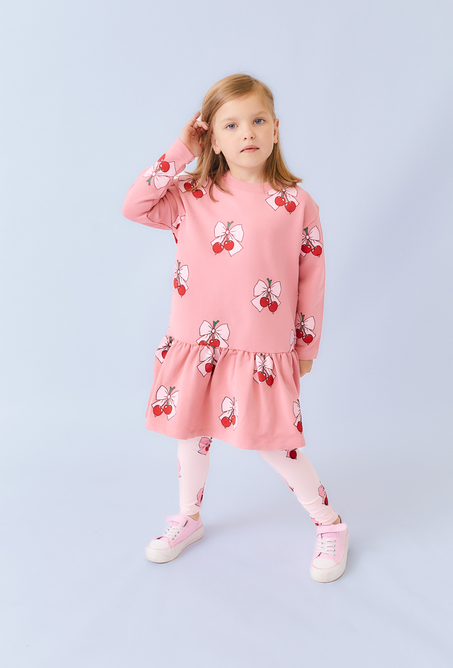 Sukienka dziewczęca z długim rękawem i nadrukiem