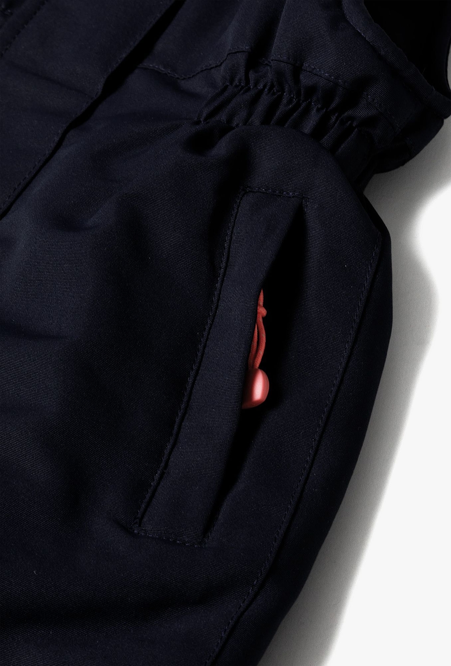 Granatowe spodnie narciarskie dla dziewczynki z szelkami