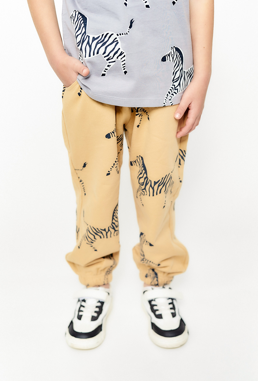 Spodnie dresowe z nadrukiem