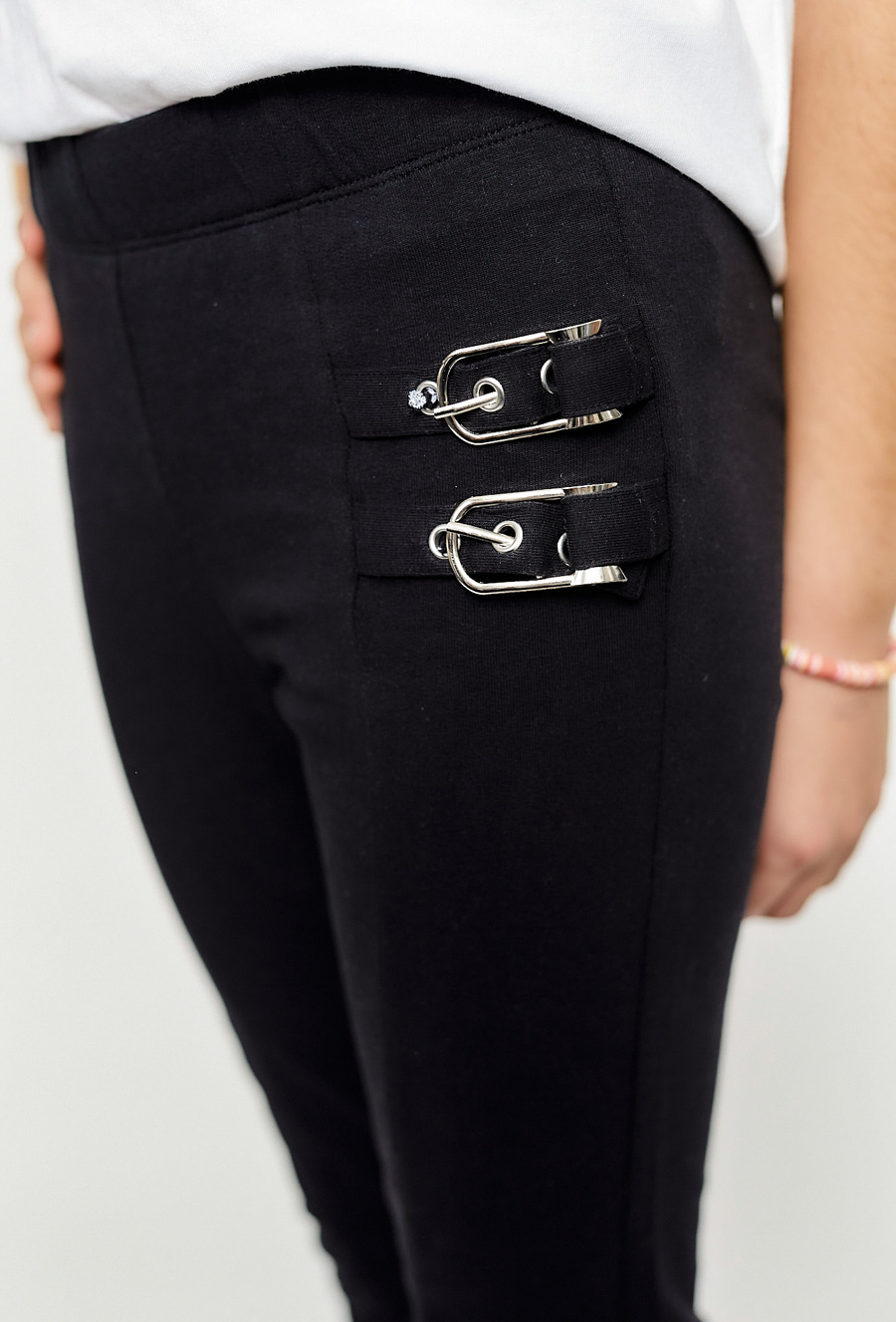 Spodnie z rozszerzanymi nogawkami