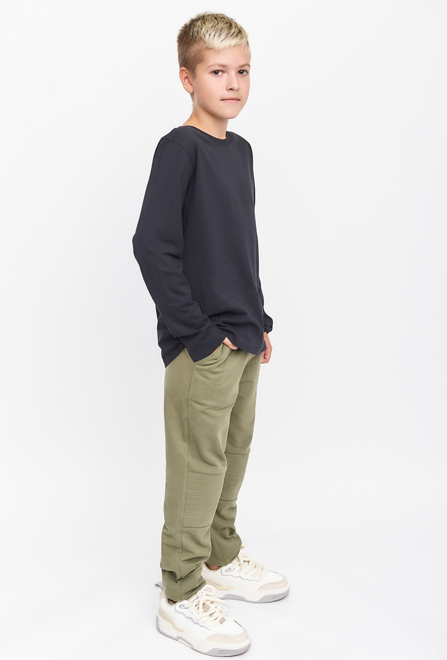 Zielone spodnie dresowe dla chłopca - regular - Lincoln&Sharks