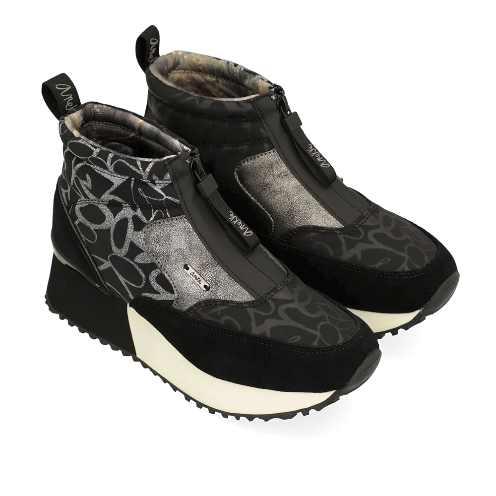 Ženske gležnjače Anekke