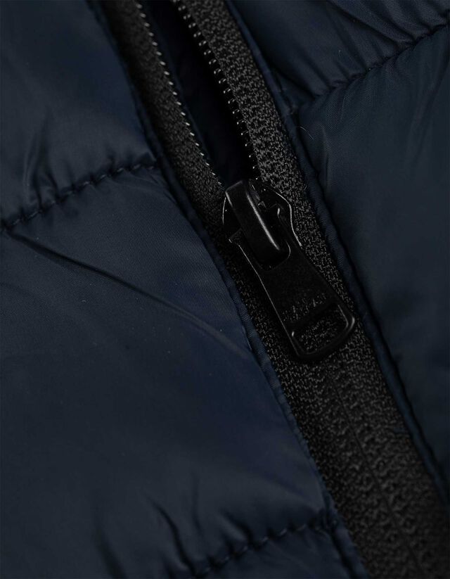 Mellény - Állógallér - sotetkek