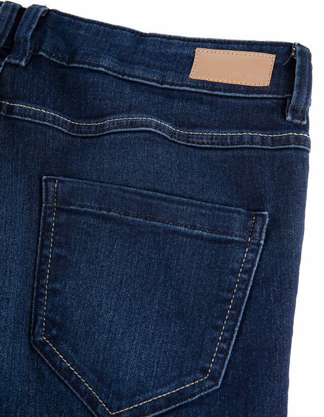 Farmernadrág - Varrásba állított zseb - sotetkek