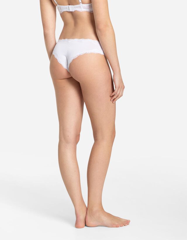 Brazil alsó - Csipkerátéttel