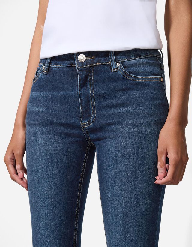 Farmernadrág - Enyhén bővülő fazon - sotetkek