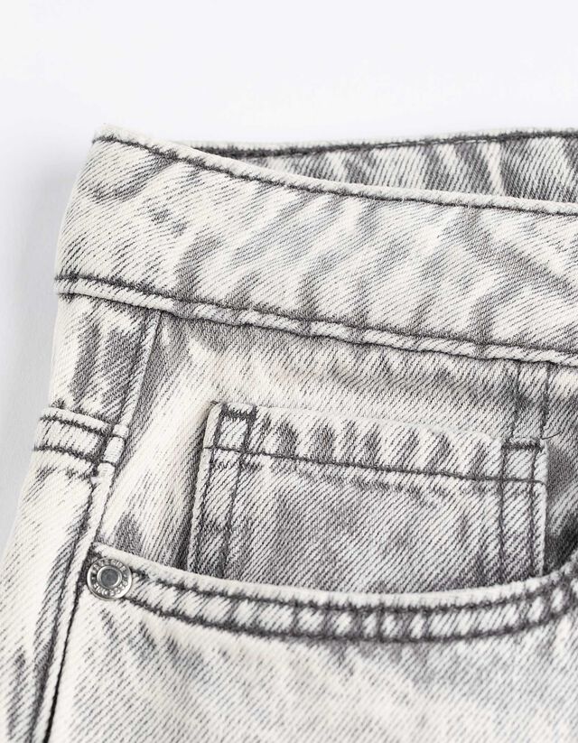 Farmernadrág - Egyenes fazon - sotetkek