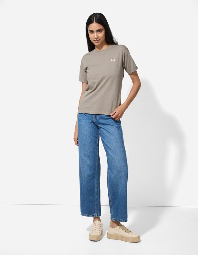 Póló - Hímzésekkel - fekete