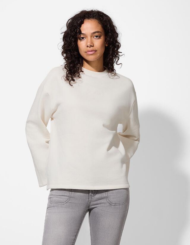 Széles ujjú - feher