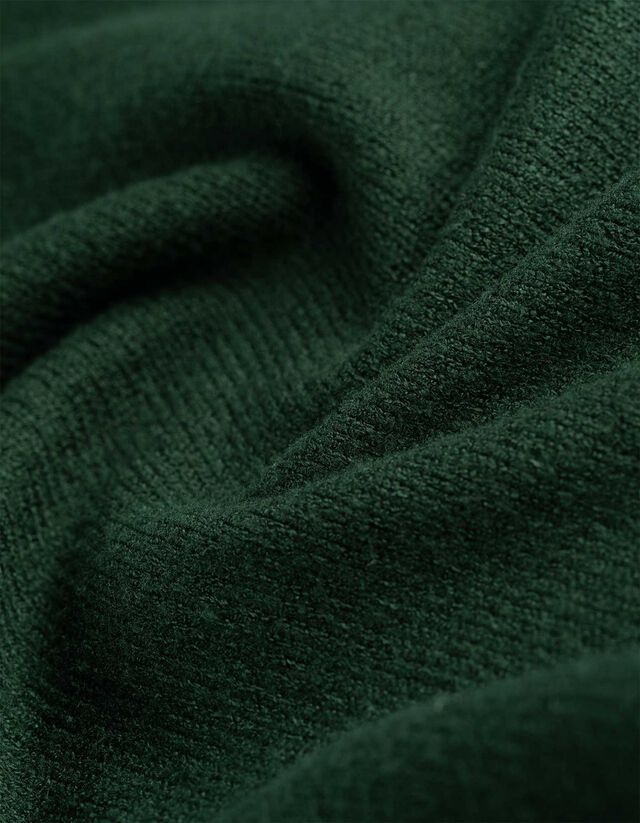 Pulóver - V-kivágás - fekete