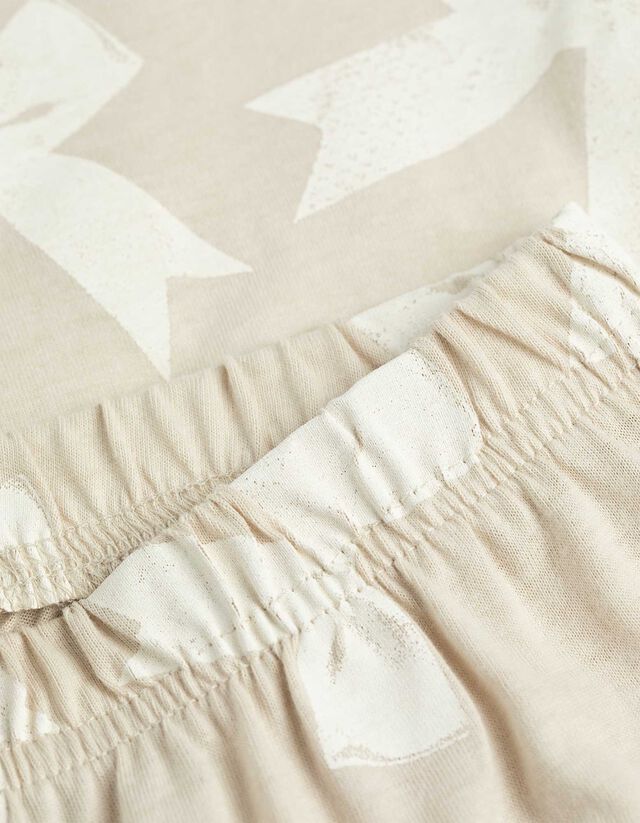 Alsó -és felsőrészből álló pizsama szett - Vegyes minta - feher