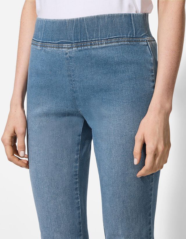 Jegging - Szélesített szabás - vilagoskek