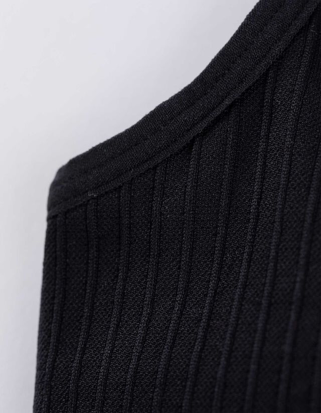 Rövid top - Bordázott - fekete