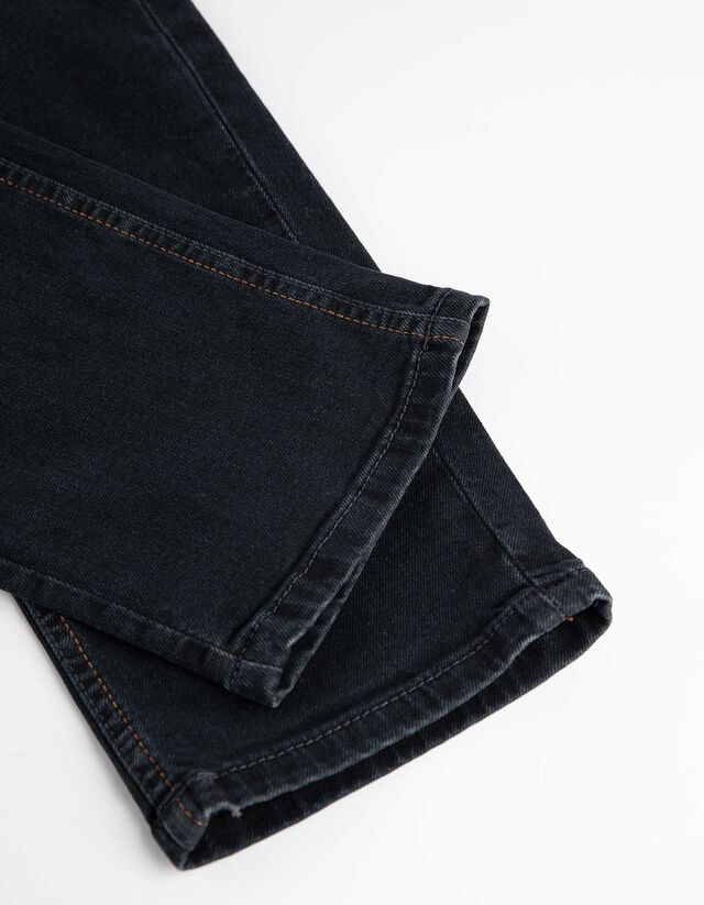 Egyenes fazon - sotetkek