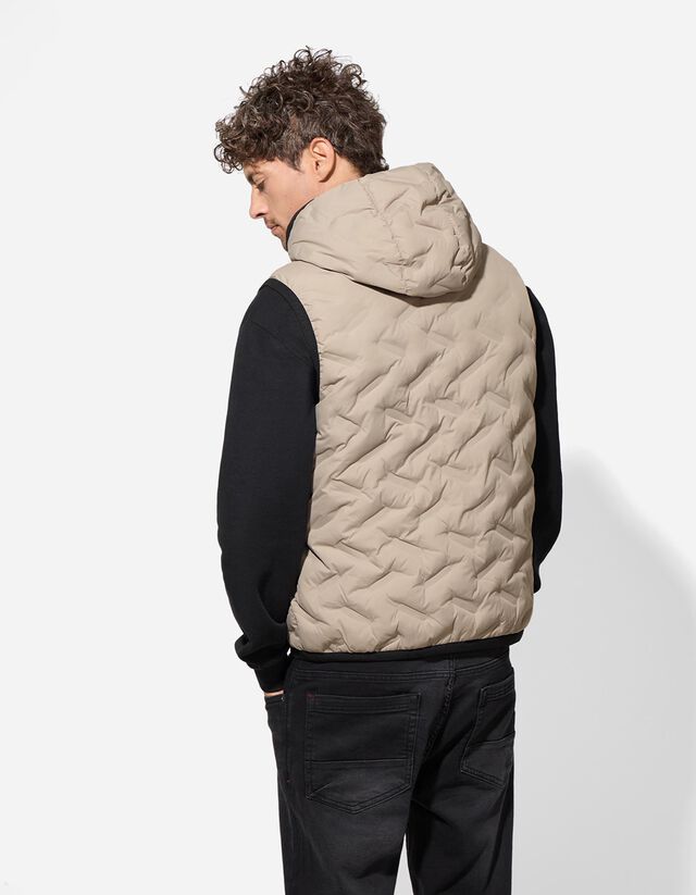 Mellény - Kapucni - sotetkek