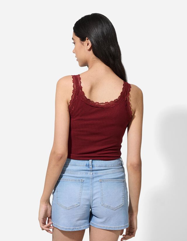 Ujjatlan felső - Csipkerátéttel - feher