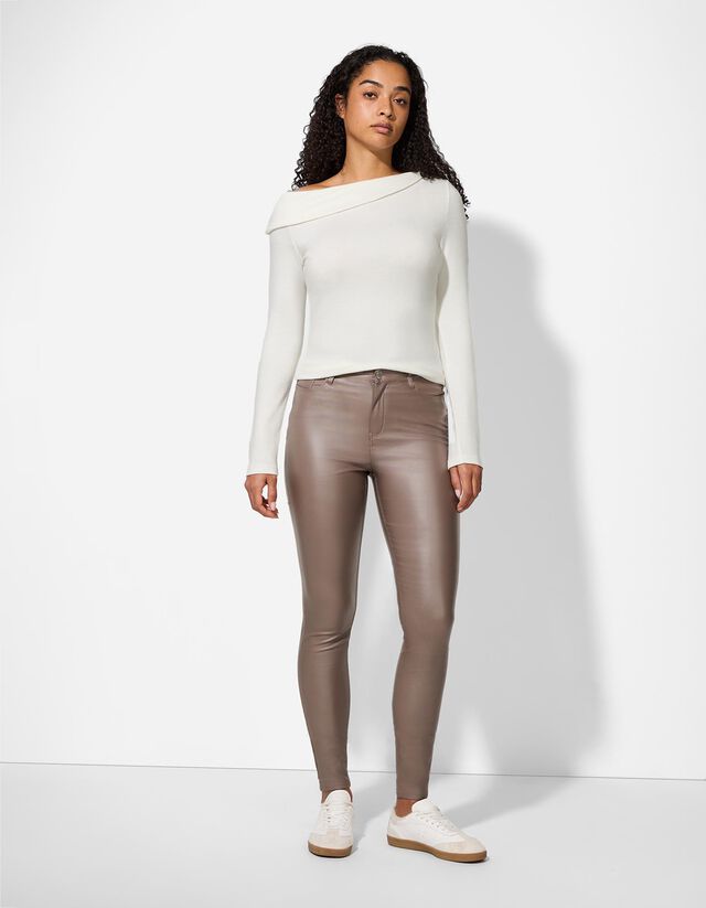 Hosszú ujjú felső - Nyitott vállú - sötétbarna