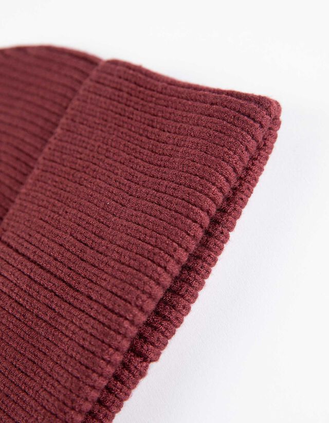 Sapka - Hajtóka - piros