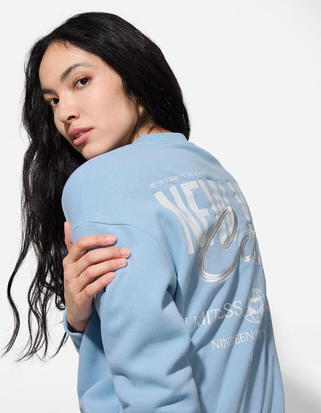 Melegítőfelső - Hátul nyomtatott minta - vilagoskek