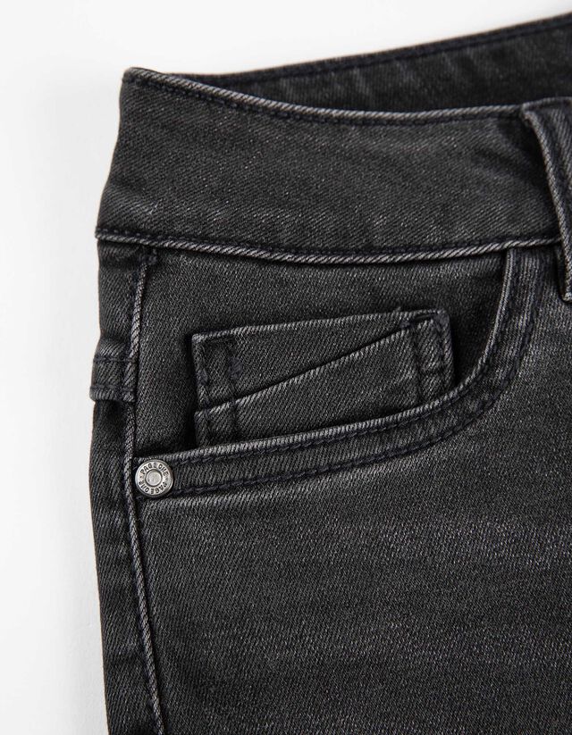 Farmernadrág - Nagyon szűk fazon - fekete