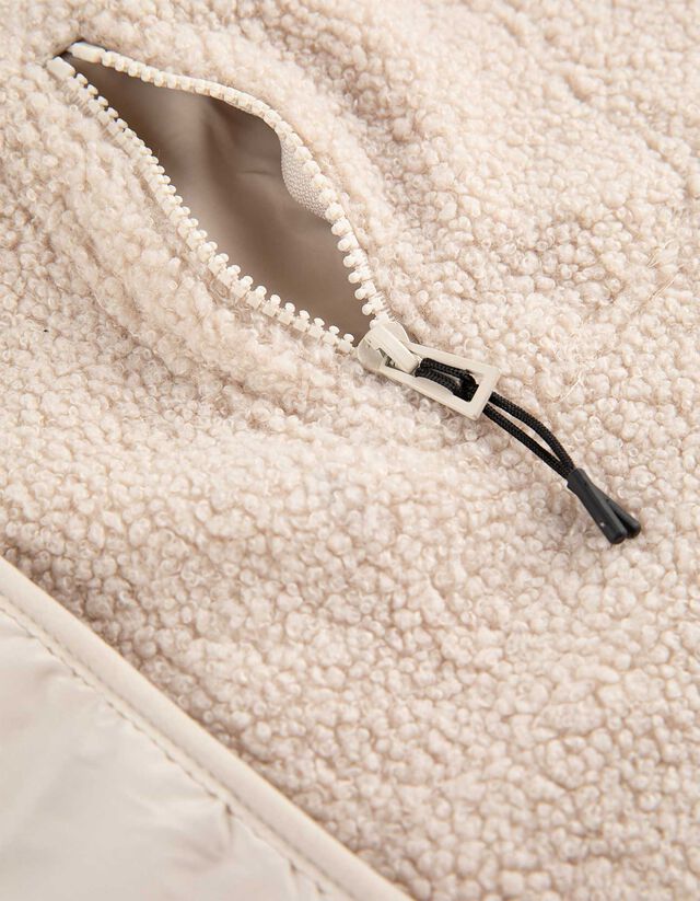 Dzseki - Plüss - fekete