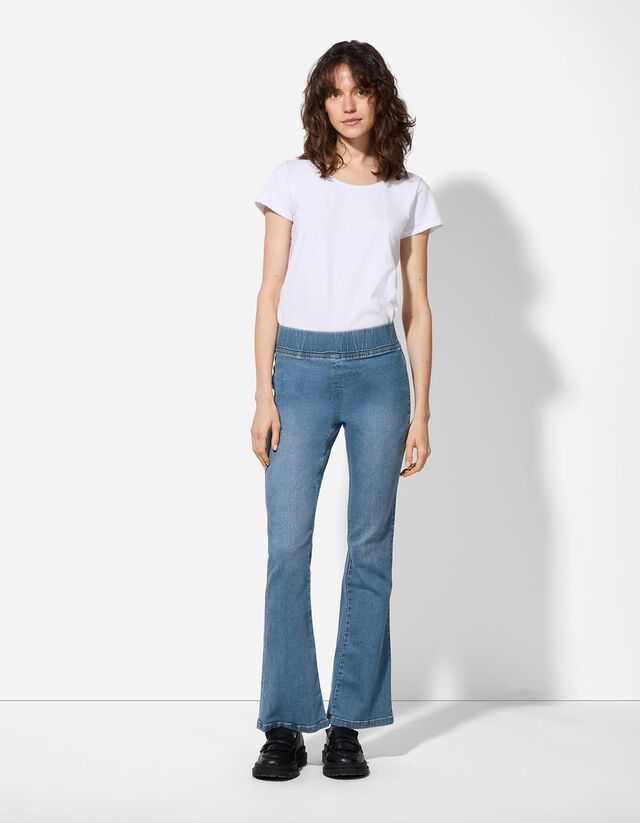 Jegging - Szélesített szabás - vilagoskek