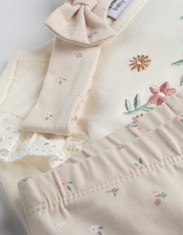 Hosszú ujjú felsőből és leggingből álló szett - Hímzésekkel - feher