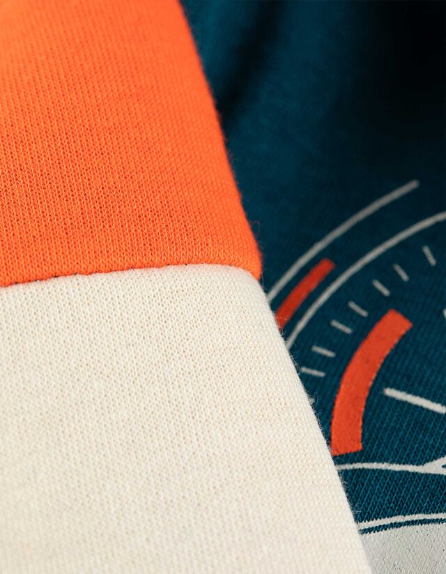 Melegítőfelső - Vissza nyomtatás - sotetkek