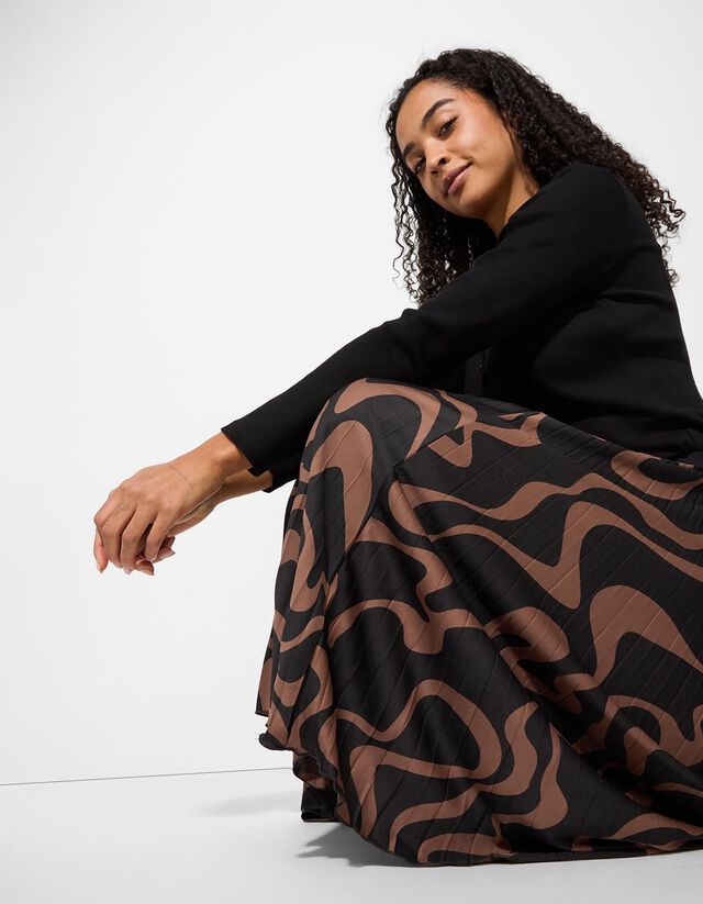 Rakott szoknya - Ráncok - fekete