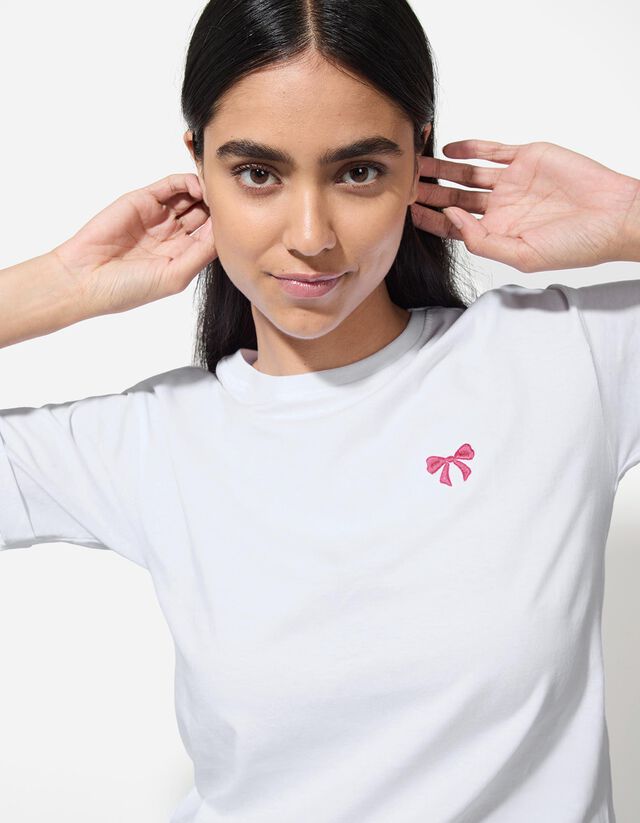 Póló - Hímzésekkel - fekete