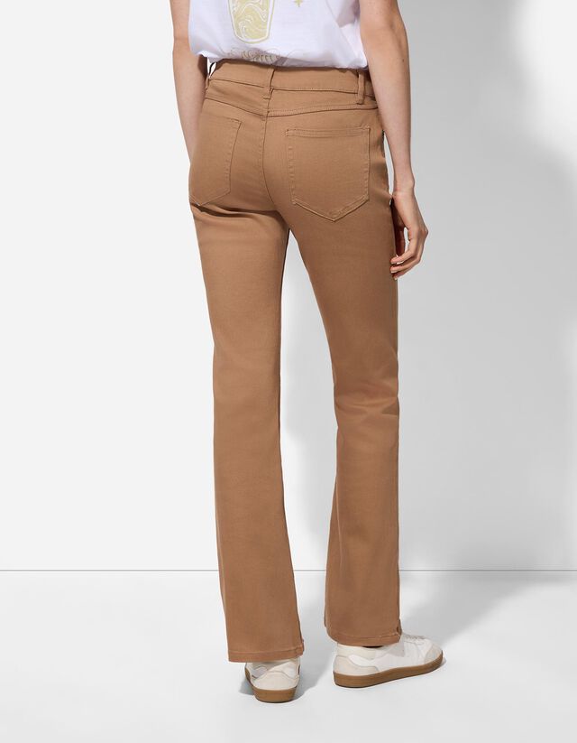 Nadrág - Enyhén bővülő fazon - világos barna