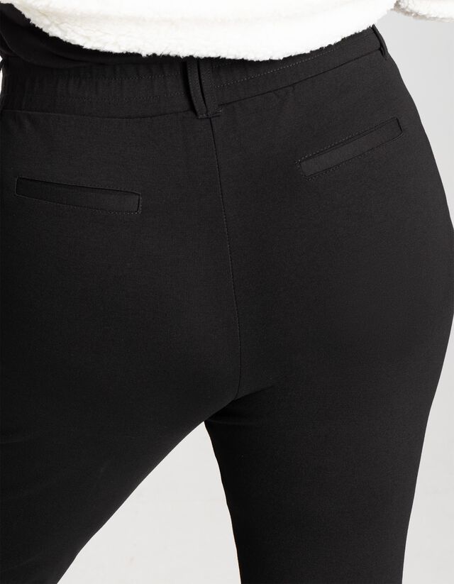 Melegítőnadrág - Zsinóros - fekete