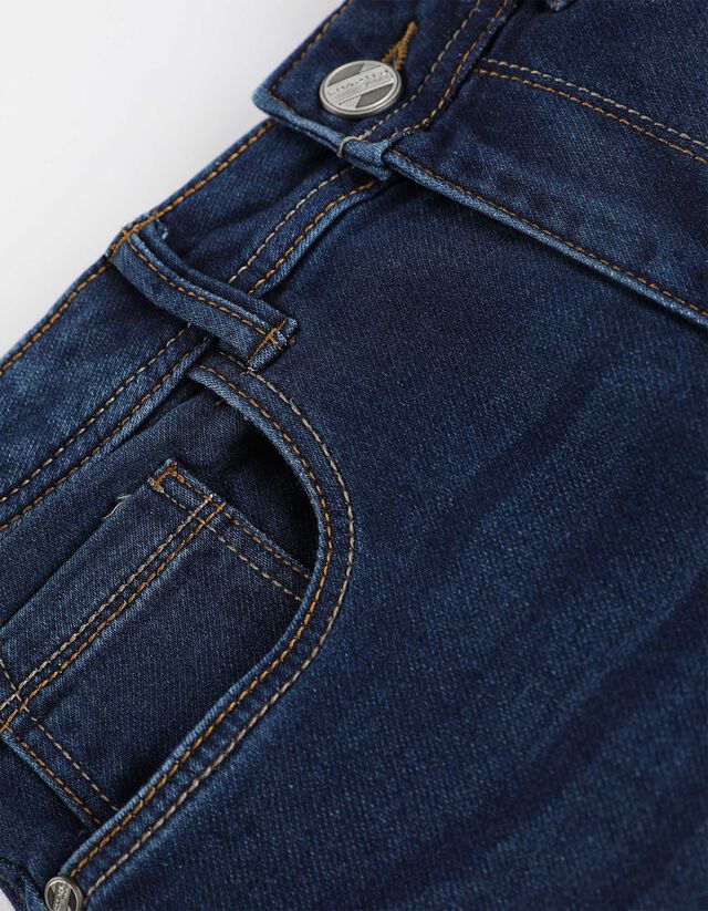 Szűk fazon - sotetkek