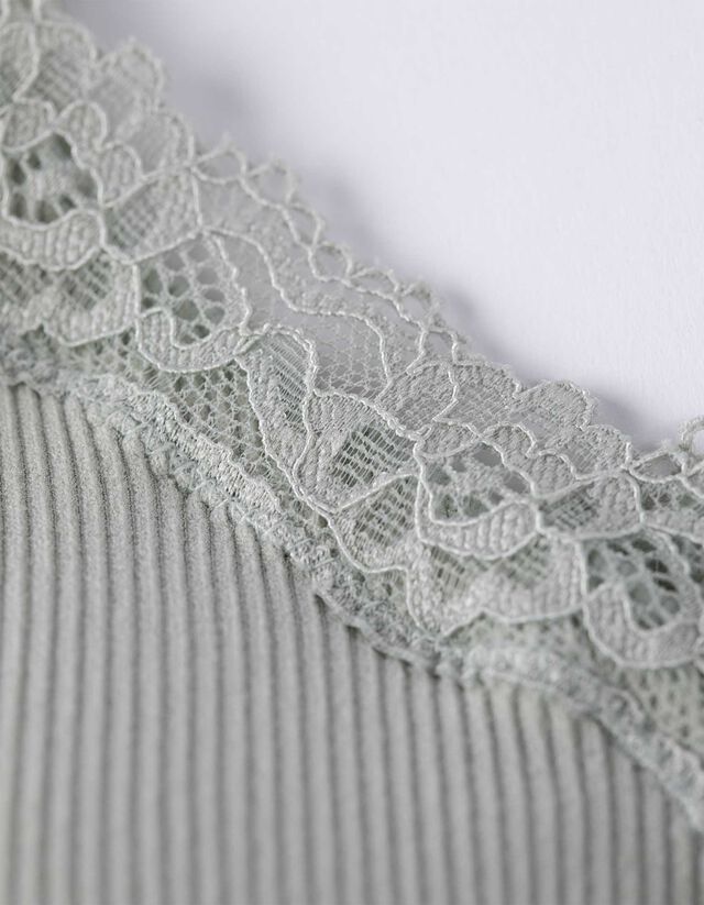 Fűző - főként varrás nélküli - vilagoskek