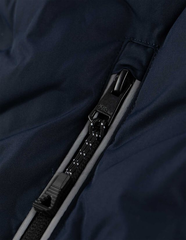 Mellény - Kapucni - sotetkek