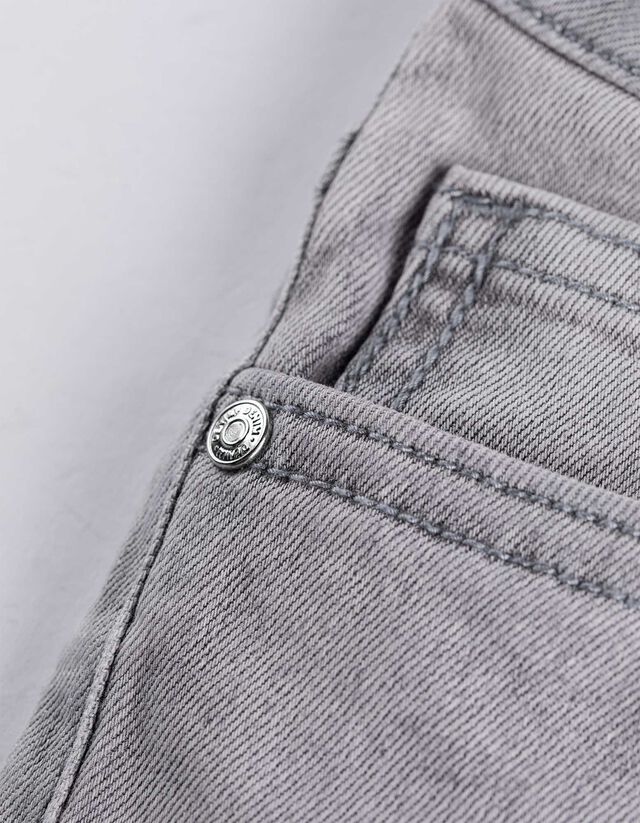 Farmernadrág - Enyhén bővülő fazon - sotetkek