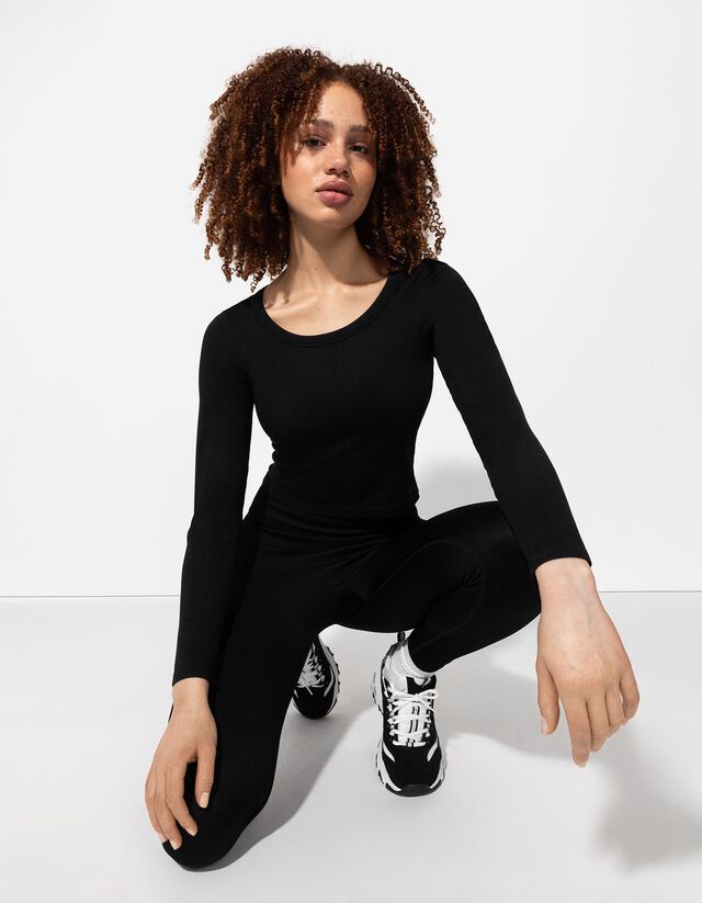 Rövid felső - Bordázott - mélyvörös