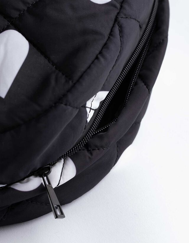 Hátizsák - Elszórt nyomott minta - fekete