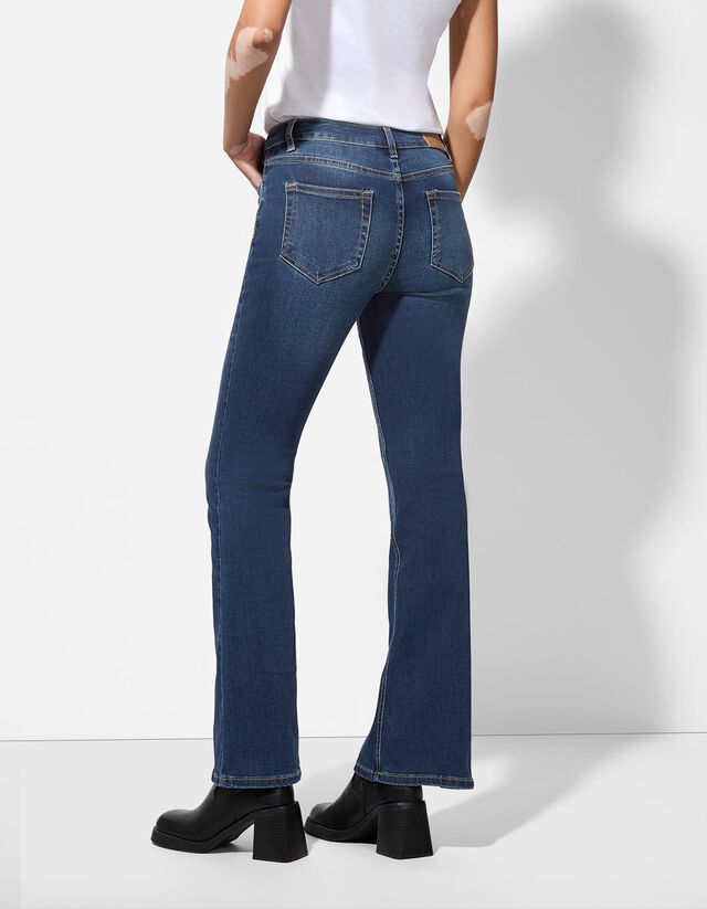 Farmernadrág - Enyhén bővülő fazon - sotetkek