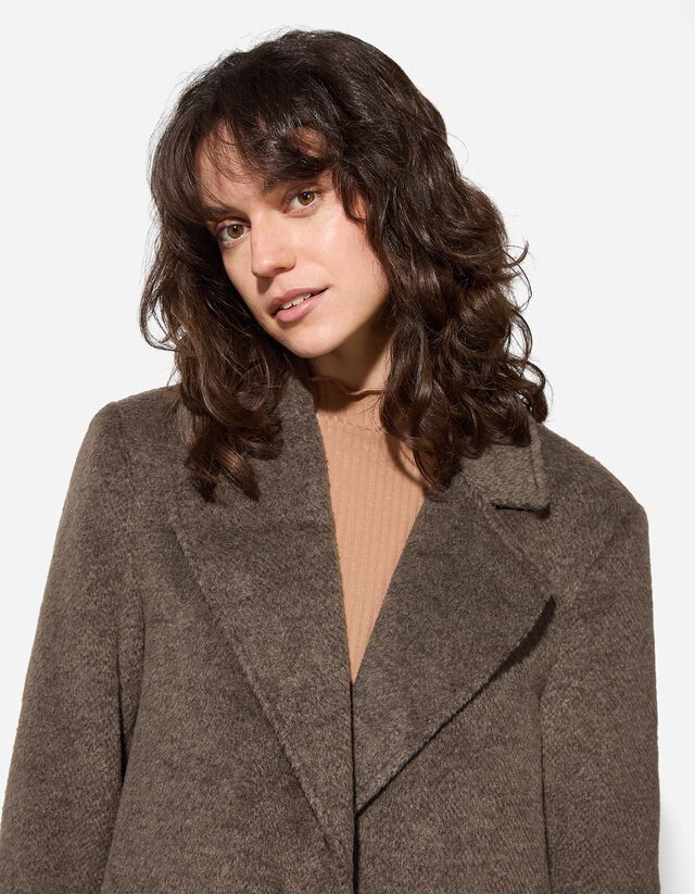 Kabát - Gyapjú megjelenés - barna