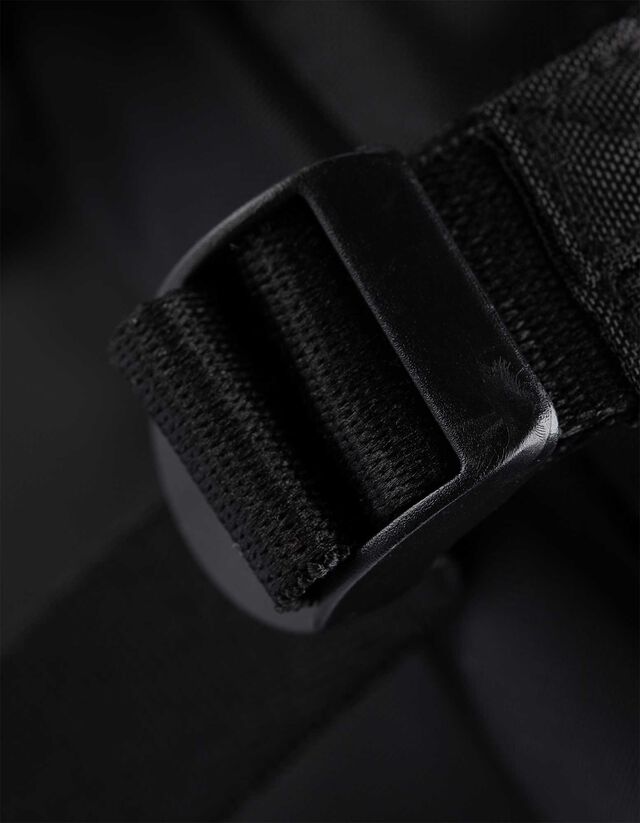 Hátizsák - Elszórt nyomott minta - fekete